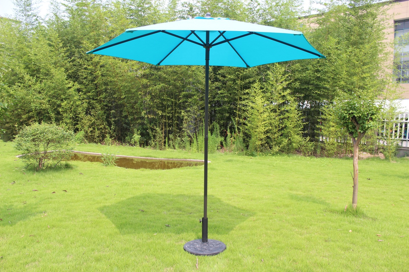 Crank Open Garden Umbrella GP1916-2